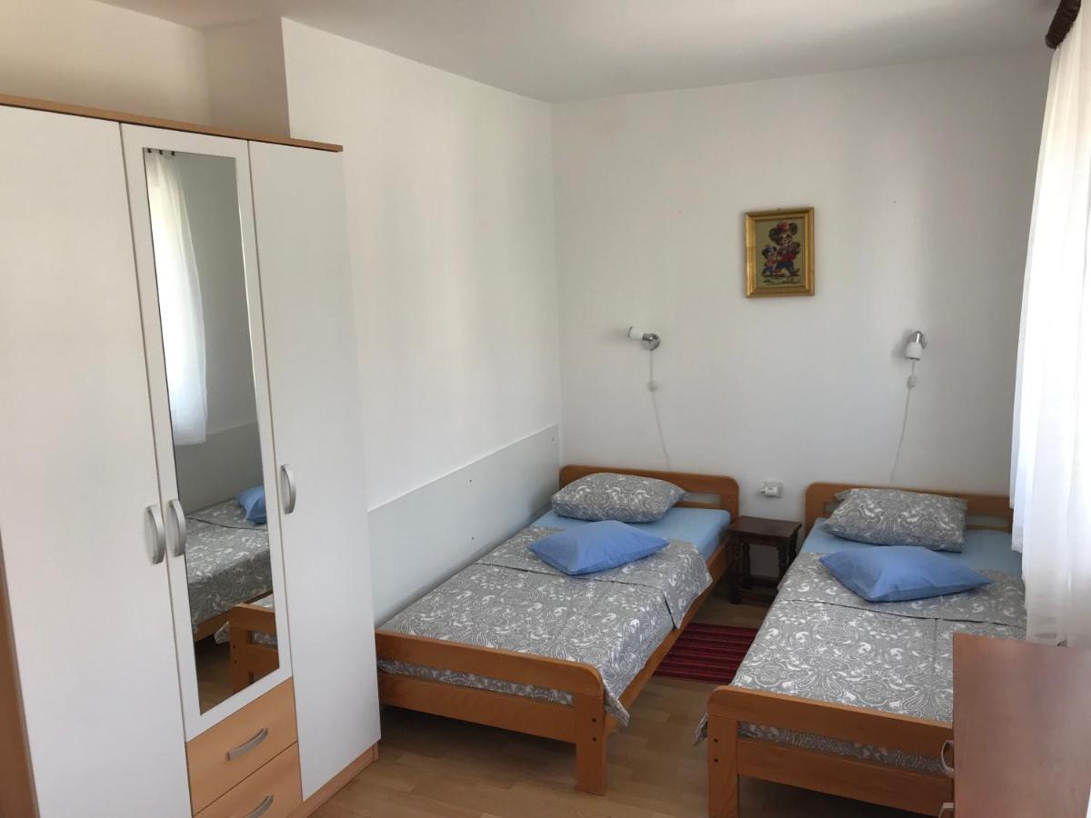 Apartmani Tumara Čižići Kültér fotó