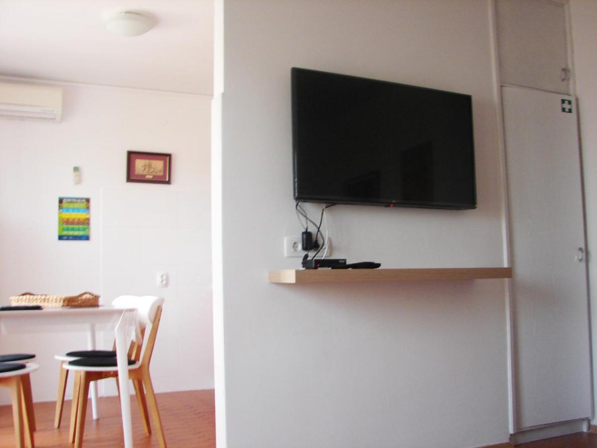 Apartmani Tumara Čižići Kültér fotó