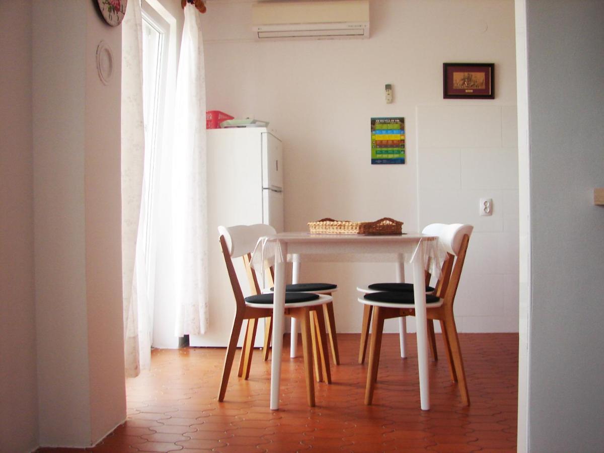 Apartmani Tumara Čižići Kültér fotó